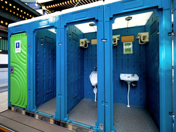 Best Luxury portable toilet rental  in Willow Oak, FL